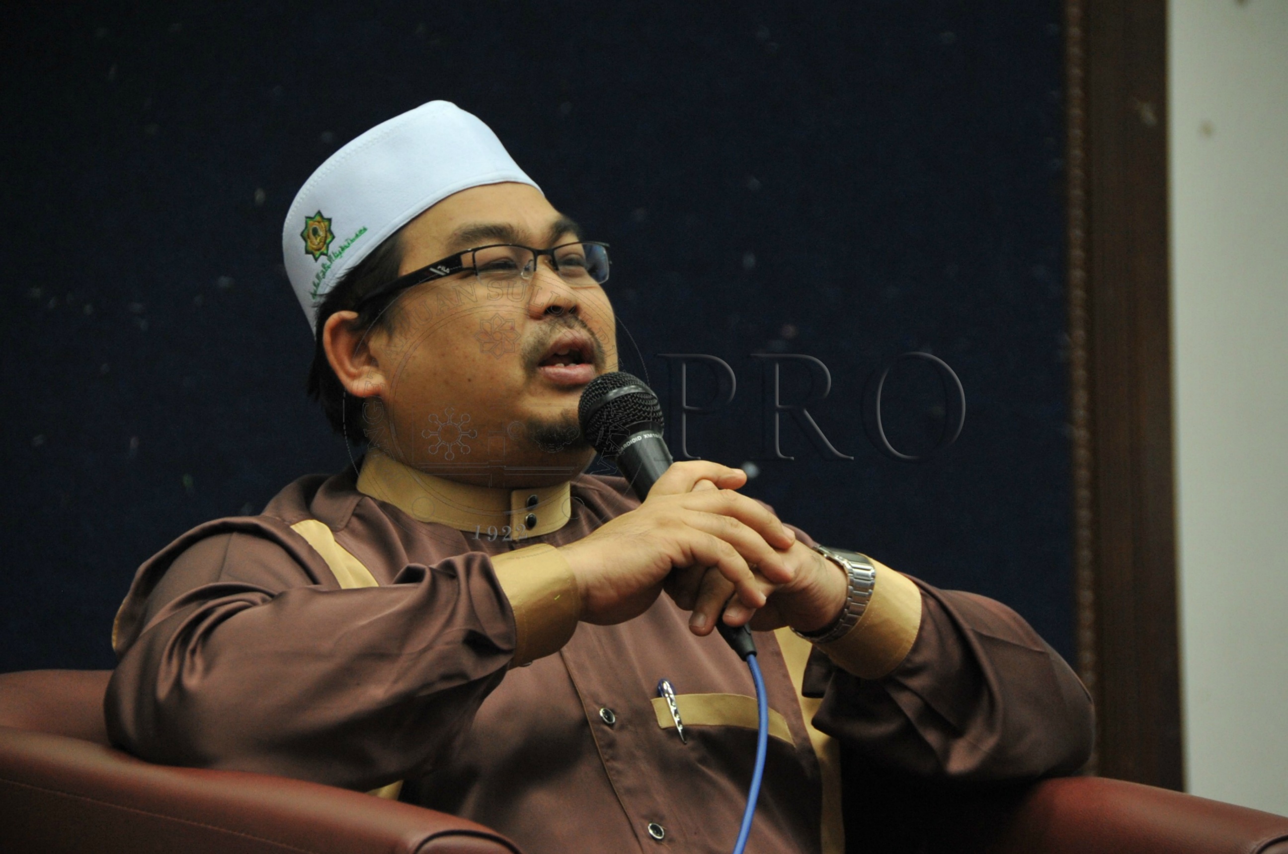 PRO 15 2 MAULIDUR PRO 4171